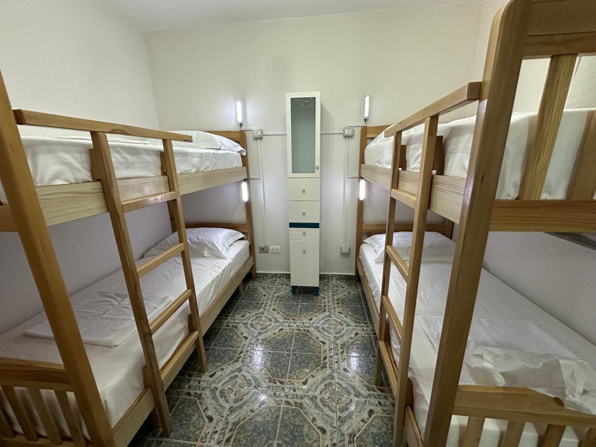 Tirana Lemon Breeze Hostel Exterior photo