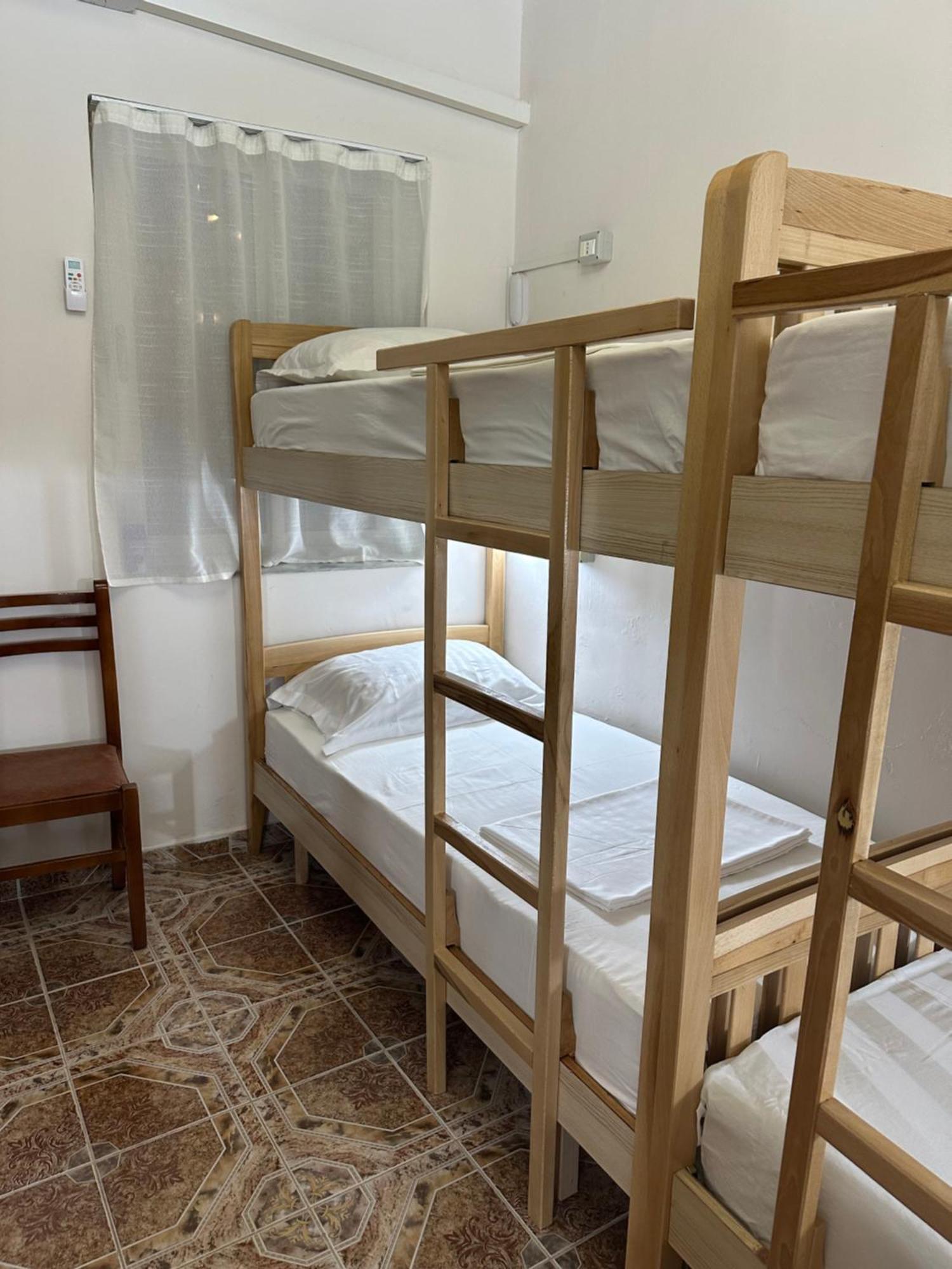 Tirana Lemon Breeze Hostel Exterior photo